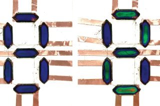 Le nouveau matériau change de couleur en fonction de la température ou par étirement.